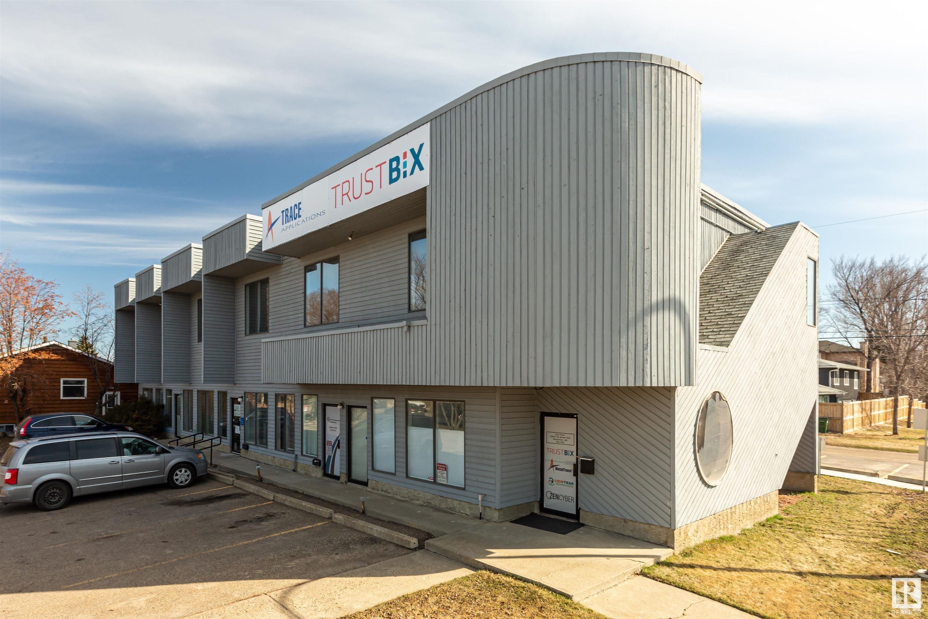 Main Photo: 10607 82 Street in Edmonton: Zone 19 Office for lease : MLS®# E4363941