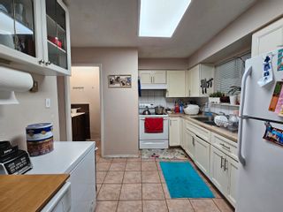 Photo 6: 4060 FOREST Street in Burnaby: Burnaby Hospital House for sale (Burnaby South)  : MLS®# R2838960