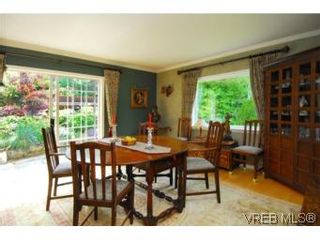 Photo 5: 2559 Killarney Rd in VICTORIA: SE Cadboro Bay House for sale (Saanich East)  : MLS®# 506250
