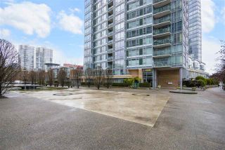 Photo 20: 502 1067 MARINASIDE Crescent in Vancouver: Yaletown Condo for sale in "QUAYWEST II" (Vancouver West)  : MLS®# R2142279
