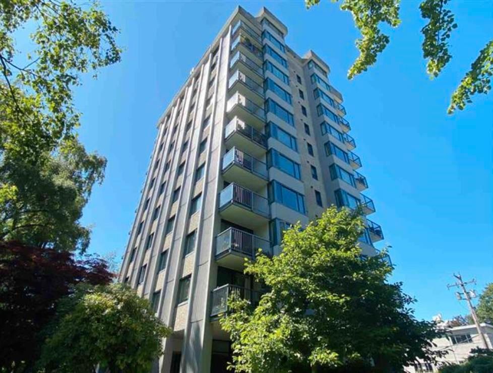 Main Photo: 404 2165 W 40TH Avenue in Vancouver: Kerrisdale Condo for sale (Vancouver West)  : MLS®# R2734086
