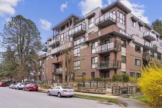Photo 2: 303 2214 KELLY Avenue in Port Coquitlam: Central Pt Coquitlam Condo for sale in "SPRING" : MLS®# R2670996
