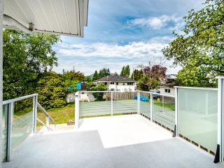 Photo 17: 5329 WOODSWORTH Street in Burnaby: Central BN House for sale (Burnaby North)  : MLS®# R2455225