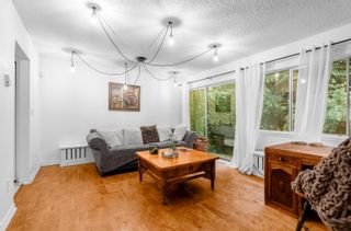 Photo 5: 941 WESTVIEW Crescent in North Vancouver: Upper Lonsdale Townhouse for sale in "CYPRESS GARDENS" : MLS®# R2881108