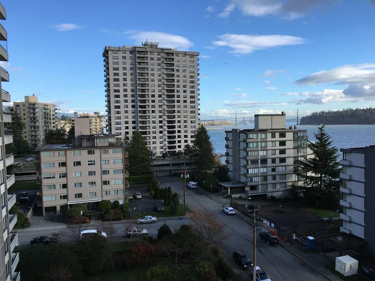 Main Photo: 801 2135 ARGYLE Avenue in West Vancouver: Dundarave Condo for sale in "THE CRESCENT" : MLS®# R2320802