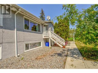 Photo 8: 351 5 Street SE in Salmon Arm: House for sale : MLS®# 10301105