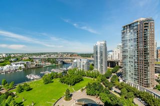 Photo 3: 2205 455 BEACH Crescent in Vancouver: Yaletown Condo for sale (Vancouver West)  : MLS®# R2596921