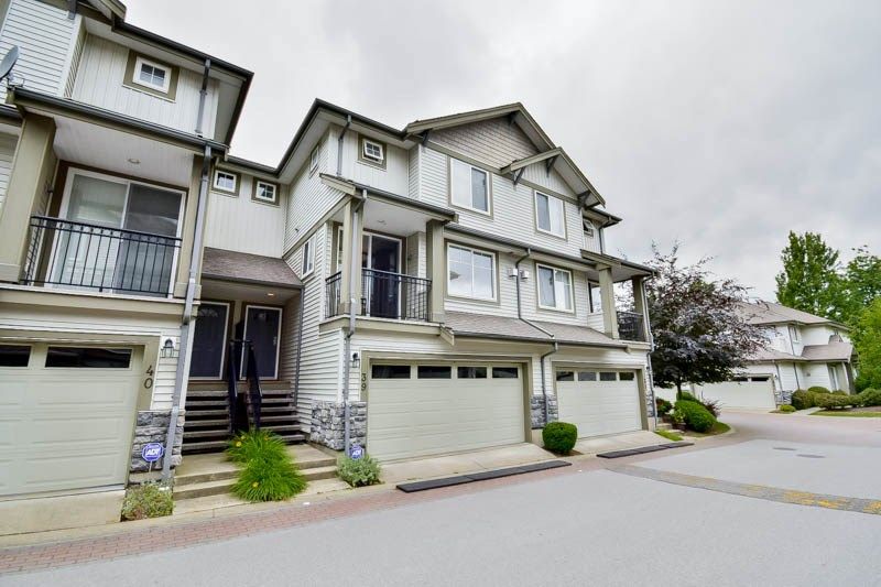 Main Photo: 39 14453 72 Avenue in Surrey: East Newton Townhouse for sale in "Sequoia Green" : MLS®# R2129138