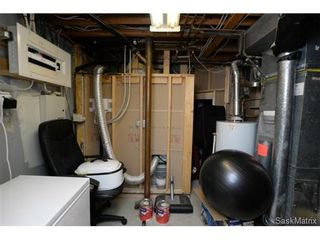 Photo 34: 3307 AVONHURST Drive in Regina: Coronation Park Single Family Dwelling for sale (Regina Area 03)  : MLS®# 528624