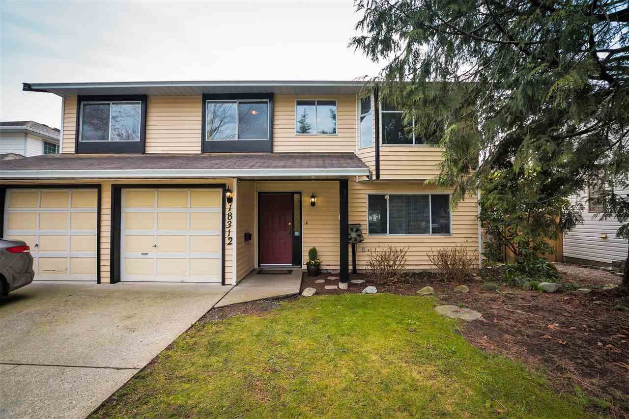 Main Photo: 18312 HUNTER Place in Surrey: Cloverdale BC House for sale (Cloverdale)  : MLS®# R2250960
