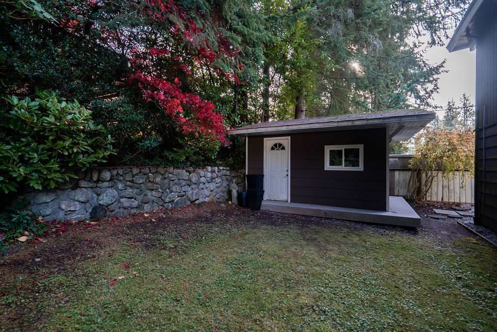 Photo 8: Photos: 4458 Glencanyon Dr in North Vancouver: Upper Delbrook House for rent