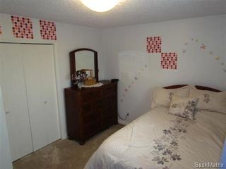 Photo 13: 1747 BOYD Street in Regina: Gardiner Park Single Family Dwelling for sale (Regina Area 04)  : MLS®# 495567