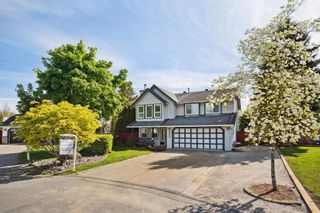 Photo 1: 6334 171 Street in Surrey: Cloverdale BC House for sale (Cloverdale)  : MLS®# R2878820