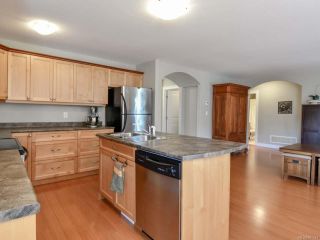 Photo 4: 3642 Brind'Amour Dr in CAMPBELL RIVER: CR Willow Point House for sale (Campbell River)  : MLS®# 807344