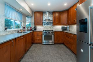 Photo 2: 12348 188 Street in Pitt Meadows: Central Meadows House for sale : MLS®# R2734077