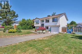 Photo 19: 2122 Plover Crt in Comox: House for sale : MLS®# 932712