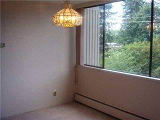 Photo 4: 402 740 HAMILTON Street in New Westminster: Uptown NW Condo for sale in "THE STATESMAN" : MLS®# V837484