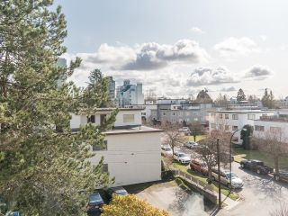 Photo 37: 500 5890 BALSAM Street in Vancouver: Kerrisdale Condo for sale in "Cavendish Court" (Vancouver West)  : MLS®# R2766425