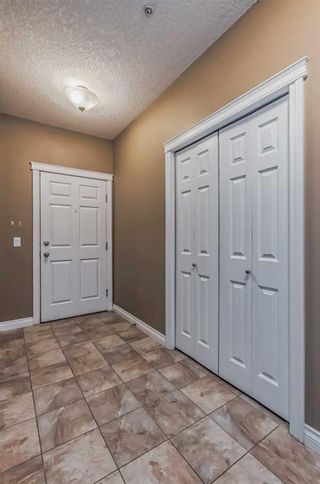 Photo 3: 204 6 Hemlock Crescent SW in Calgary: Spruce Cliff Apartment for sale : MLS®# A2110138