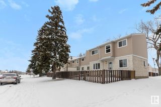 Main Photo: 9F CLAREVIEW Village in Edmonton: Zone 35 Townhouse for sale : MLS®# E4379331