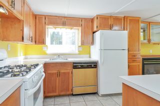 Photo 8: 59 20071 24 Avenue in Langley: Brookswood Langley Manufactured Home for sale in "Fernridge Park" : MLS®# R2833186