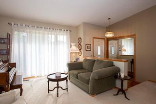 Photo 5: 270 Foxmeadow Drive in Winnipeg: Linden Woods Residential for sale (1M)  : MLS®# 202122192