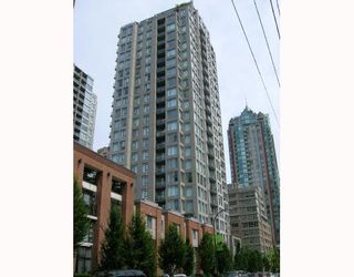 Photo 3: 605 1001 HOMER Street in Vancouver: Downtown VW Condo for sale in "BENTLEY" (Vancouver West)  : MLS®# V655395