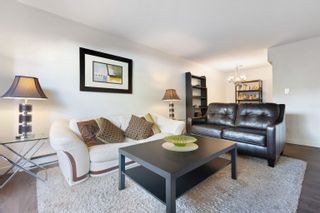Photo 10: 101 975 W 13TH Avenue in Vancouver: Fairview VW Condo for sale in "OAKMONT PLACE" (Vancouver West)  : MLS®# R2869111