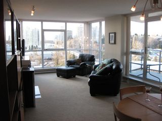 Photo 3: 1306 2225 HOLDOM Avenue in Burnaby: Central BN Condo for sale in "BURNABY NORTH" (Burnaby North)  : MLS®# V925638