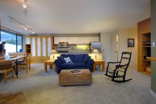 Photo 3: 301 4111 GOLFERS APPROACH in Whistler: Whistler Village Condo for sale in "WINDWHISTLER" : MLS®# R2126720