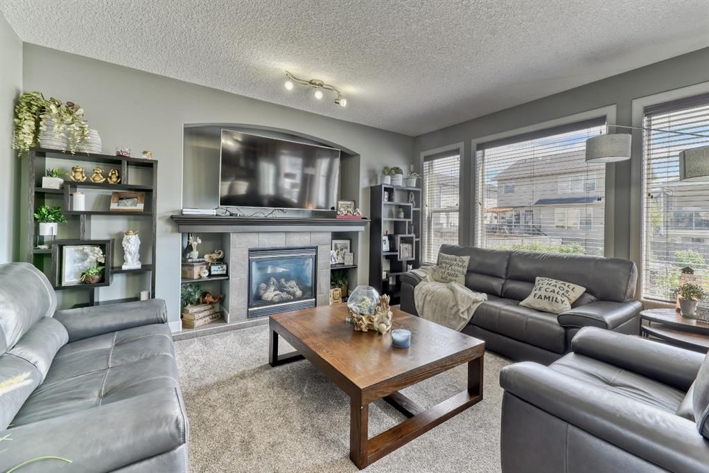 Photo 10: Photos: 215 Willowmere Way: Chestermere Detached for sale : MLS®# A1187018