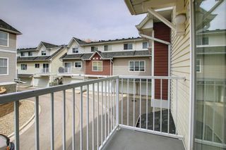 Photo 11: 304 McKenzie Towne Link in Calgary: McKenzie Towne Row/Townhouse for sale : MLS®# A1210329