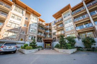 Main Photo: 210 1150 BAILEY Street in Squamish: Downtown SQ Condo for sale in "The Parkhouse" : MLS®# R2484304