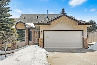 Photo 1: 73 Edgeland Close NW in Calgary: Edgemont Row/Townhouse for sale : MLS®# A2035697