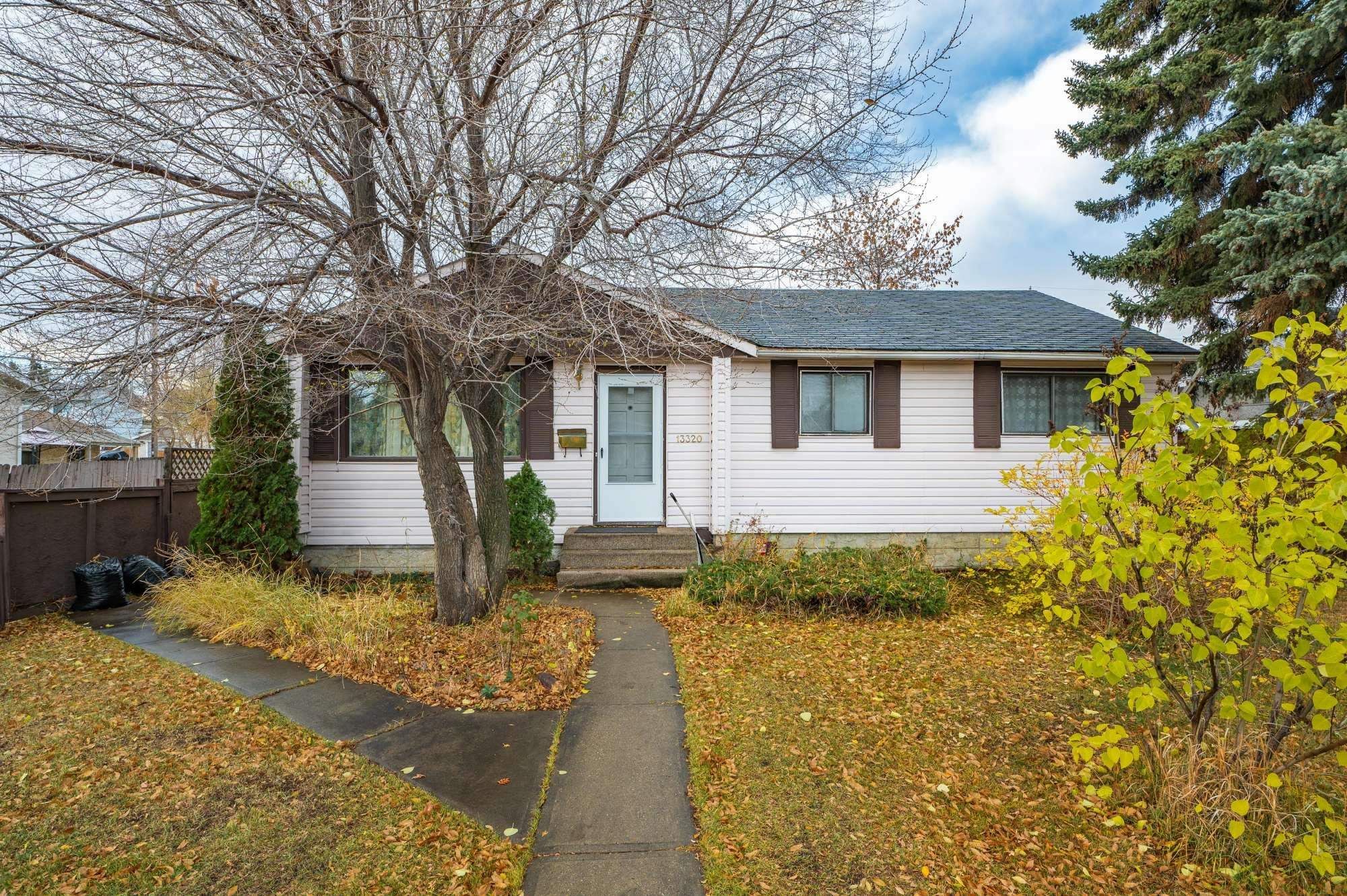 Main Photo: 13320 139 Street in Edmonton: Zone 01 House for sale : MLS®# E4267762