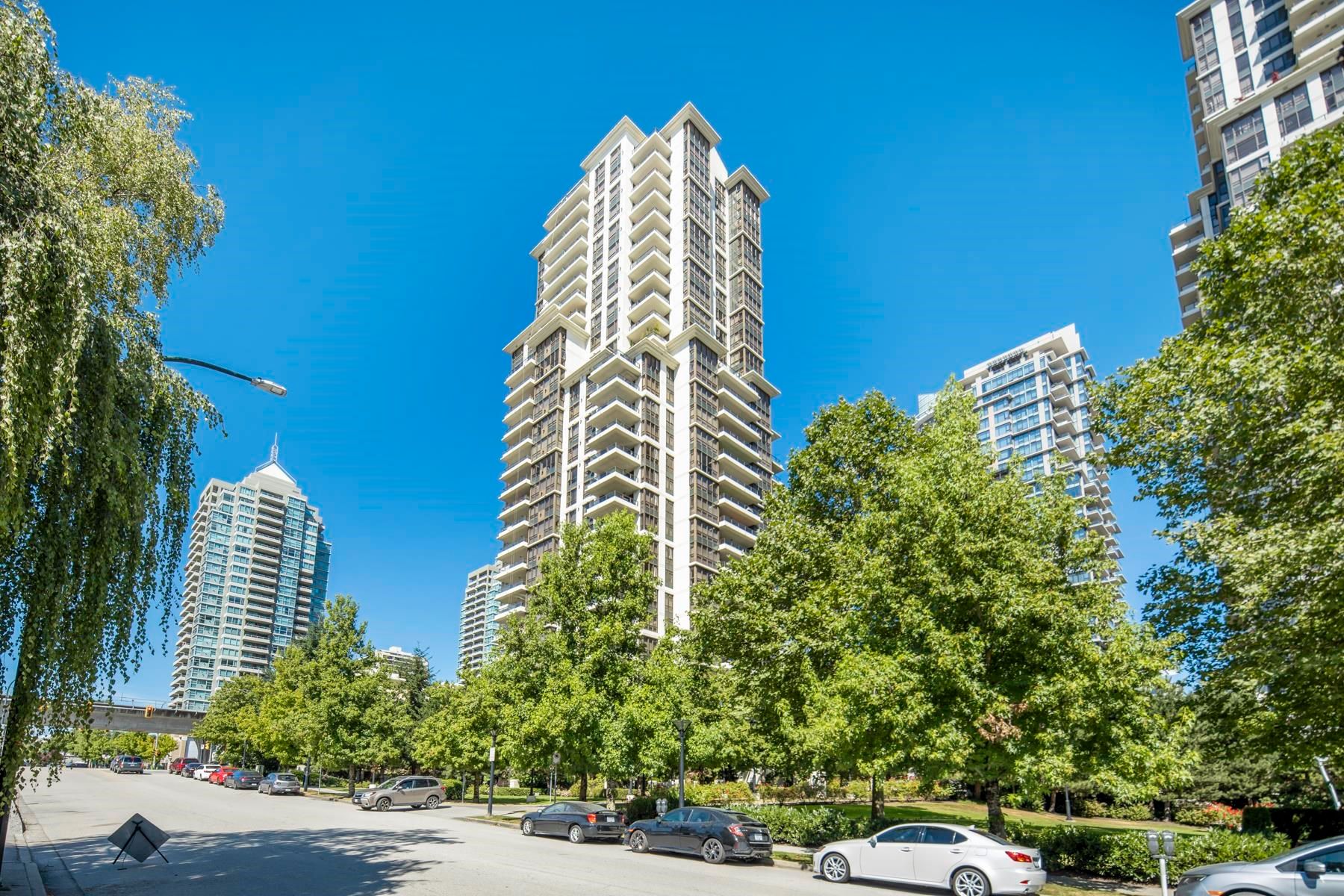 Main Photo: 202 2088 MADISON Avenue in Burnaby: Brentwood Park Condo for sale in "FRESCO" (Burnaby North)  : MLS®# R2726998