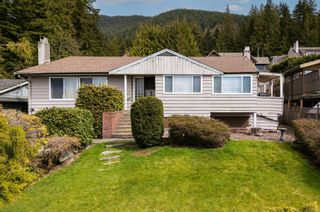 Photo 1: 690 BLUERIDGE Avenue in North Vancouver: Canyon Heights NV House for sale : MLS®# R2875951