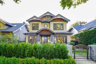 Photo 1: 6633 LABURNUM Street in Vancouver: Kerrisdale House for sale (Vancouver West)  : MLS®# R2776142