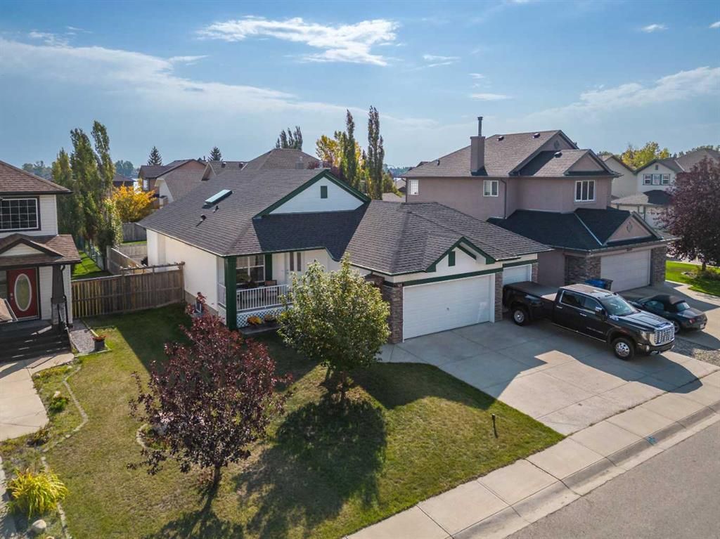 Main Photo: 528 Sandy Beach Cove: Chestermere Detached for sale : MLS®# A2081802