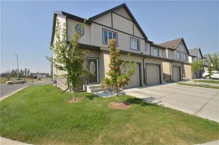 Photo 1: 41 COPPERPOND Landing SE in Calgary: Copperfield Row/Townhouse for sale : MLS®# C4299503