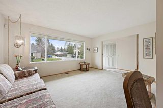 Photo 6: 232 Silver Brook Way NW in Calgary: Silver Springs Detached for sale : MLS®# A2129145