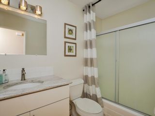 Photo 18: 7341 Alicante Rd Unit A in Carlsbad: Residential for sale (92009 - Carlsbad)  : MLS®# 180024538