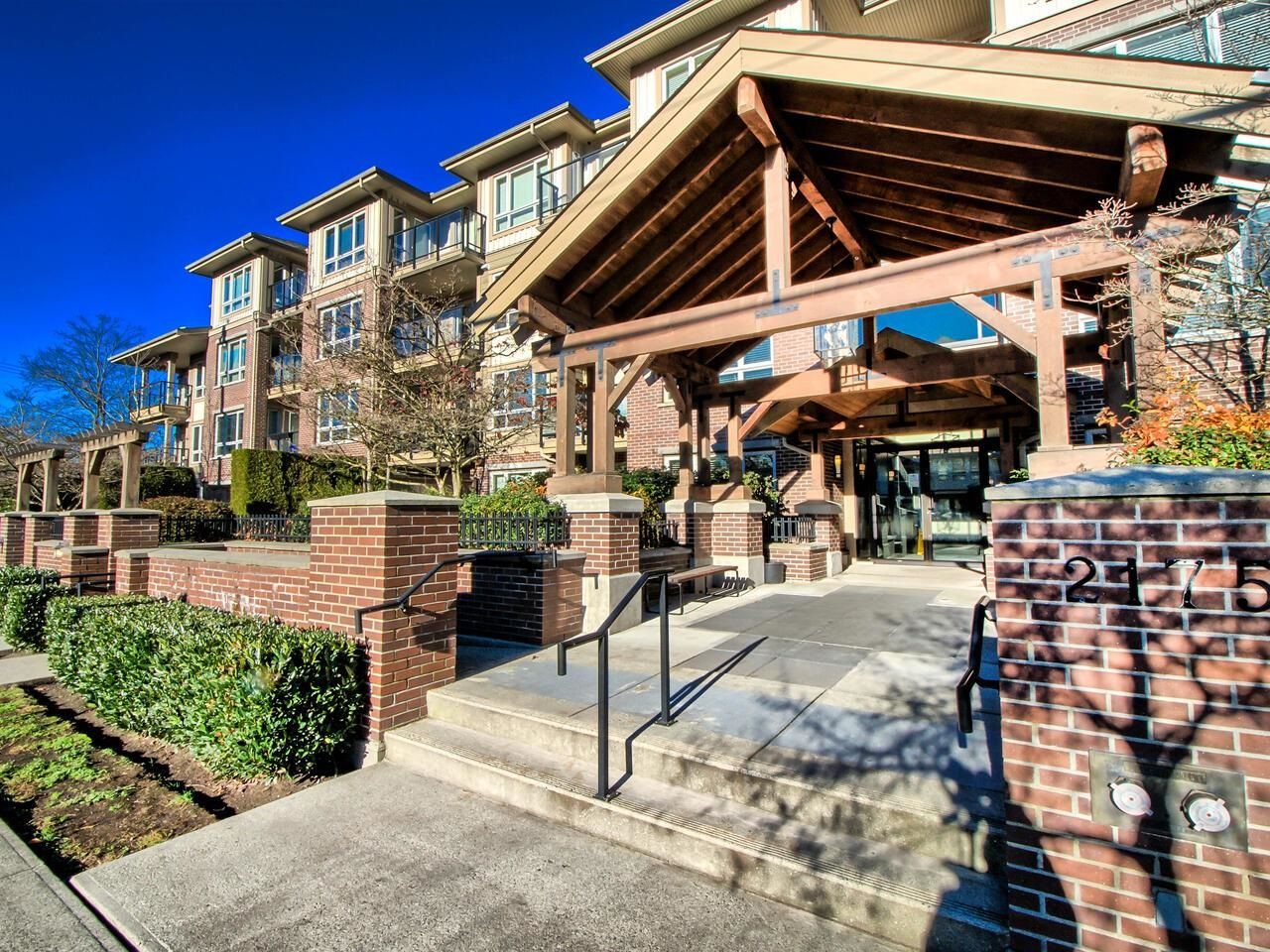 Main Photo: 110 2175 FRASER Avenue in Port Coquitlam: Glenwood PQ Condo for sale in "THE RESIDENCE ON SHAUGHNESSY" : MLS®# R2836336