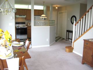 Photo 2: 203 68 RICHMOND Street in New_Westminster: Fraserview NW Condo for sale (New Westminster)  : MLS®# V739417
