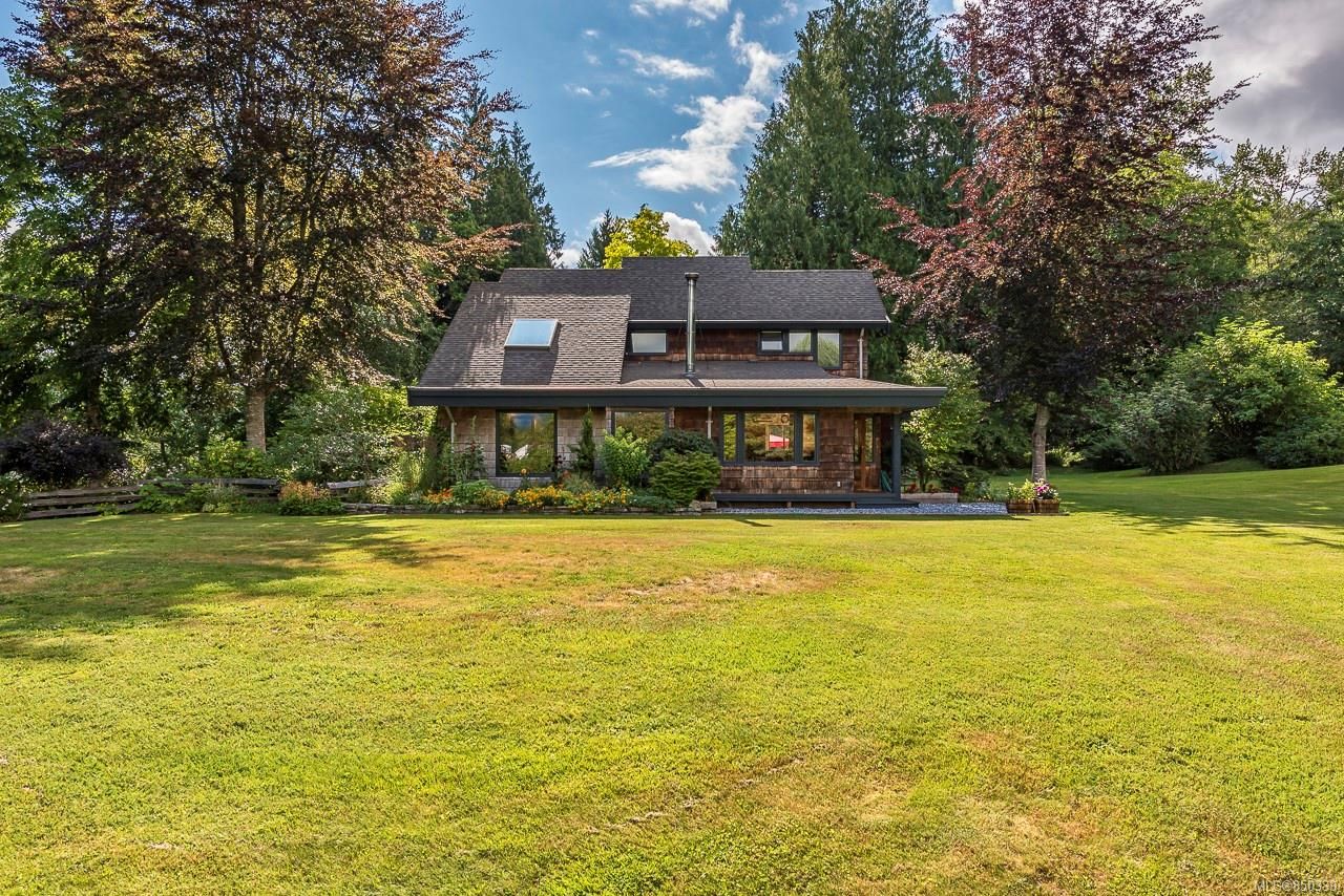 Main Photo: 2832 Lanyon Rd in Courtenay: CV Courtenay West House for sale (Comox Valley)  : MLS®# 850339