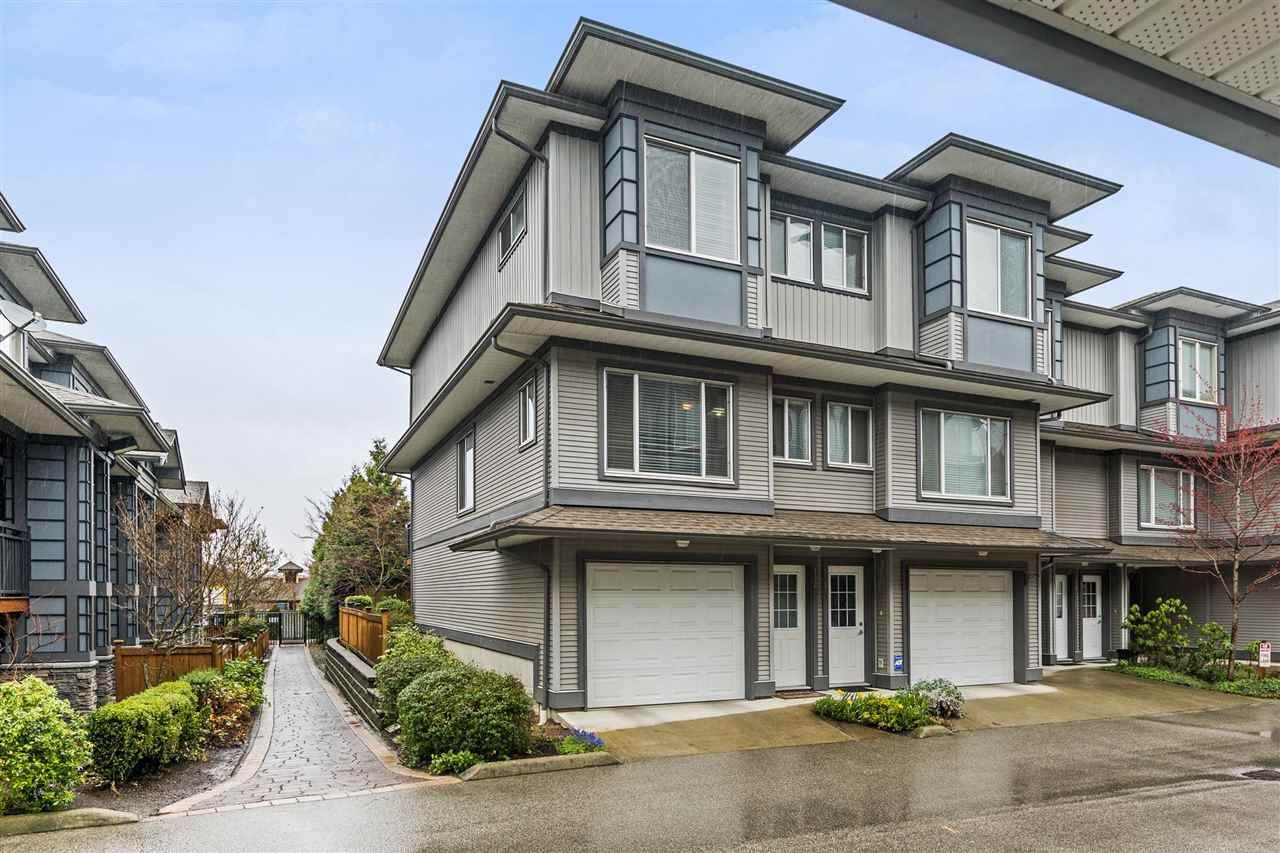 Main Photo: 112 18701 66 Avenue in Surrey: Cloverdale BC Townhouse for sale in "Encore at Hillcrest" (Cloverdale)  : MLS®# R2279130