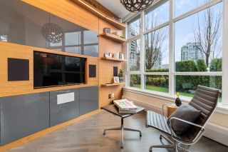 Photo 3: 103 388 DRAKE Street in Vancouver: Yaletown Condo for sale in "Governor's Tower" (Vancouver West)  : MLS®# R2519571