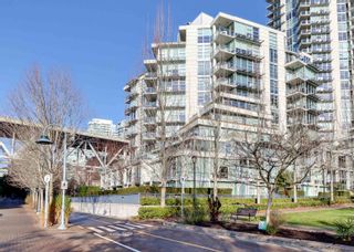 Photo 4: 902 633 KINGHORNE Mews in Vancouver: Yaletown Condo for sale (Vancouver West)  : MLS®# R2836135