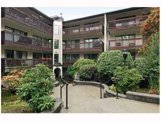 Photo 1: 117 9847 MANCHESTER Drive in Burnaby: Cariboo Condo for sale in "BARCLAY WOODS" (Burnaby North)  : MLS®# V841319