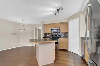 Photo 10: 106 3 Everridge Square SW in Calgary: Evergreen Row/Townhouse for sale : MLS®# A2127575